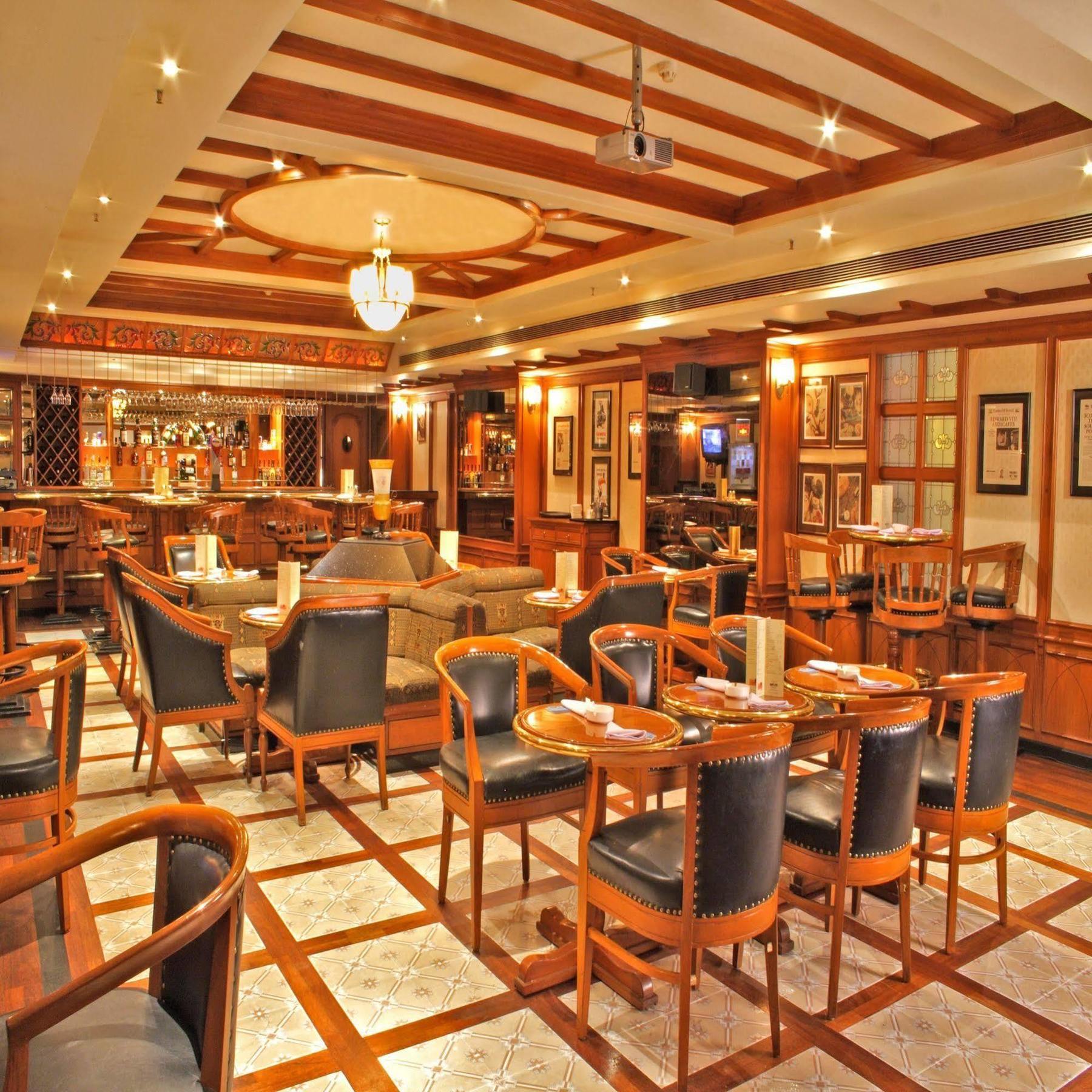 Aditya Park-A Sarovar Portico Hotel Hyderabad Exteriör bild