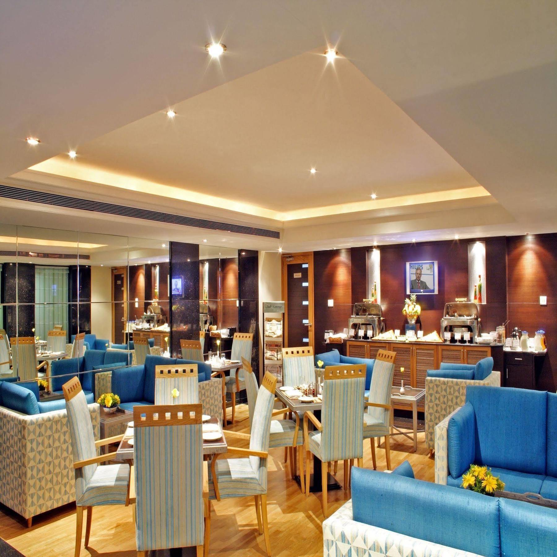 Aditya Park-A Sarovar Portico Hotel Hyderabad Exteriör bild